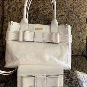 White Kate Spade purse and matching wallet